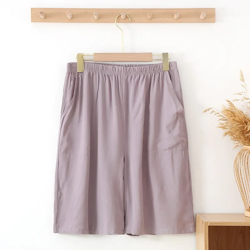 Khaki (shorts)
