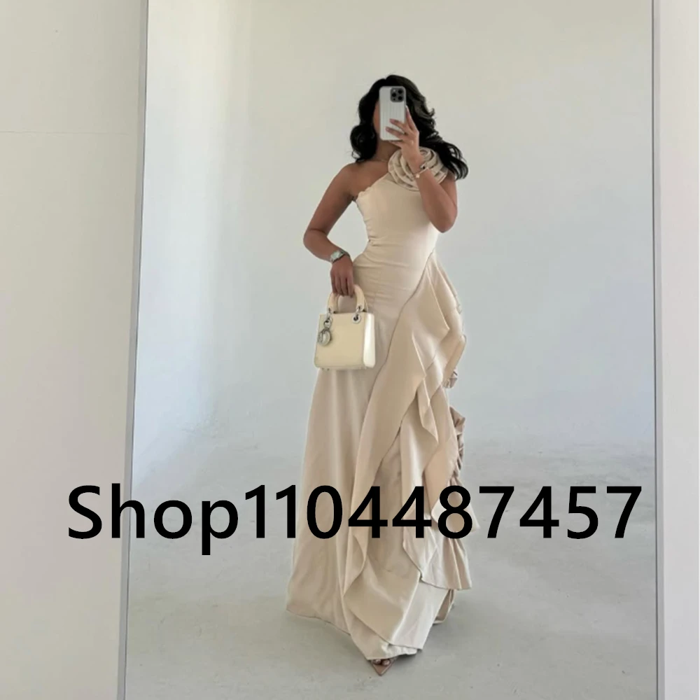 Op maat gemaakte beige one-shoulder ruches jersey avondjurk bloemapplicaties plooi mouwloos vloerlengte feestjurk
