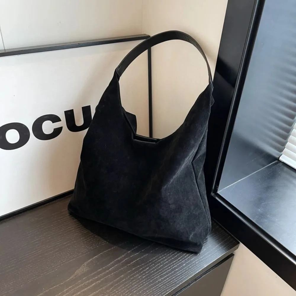 Neue Herbst- und Winter-Vintage-Damentasche mit Großer Kapazität, Modische Wildleder-Schultertasche, Schlichte Einfarbige Vielseitige Bucket Bag – Detail 3