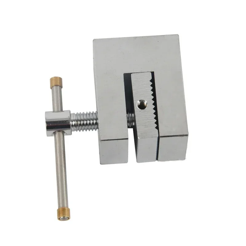 Force os apertos do teste, 500N