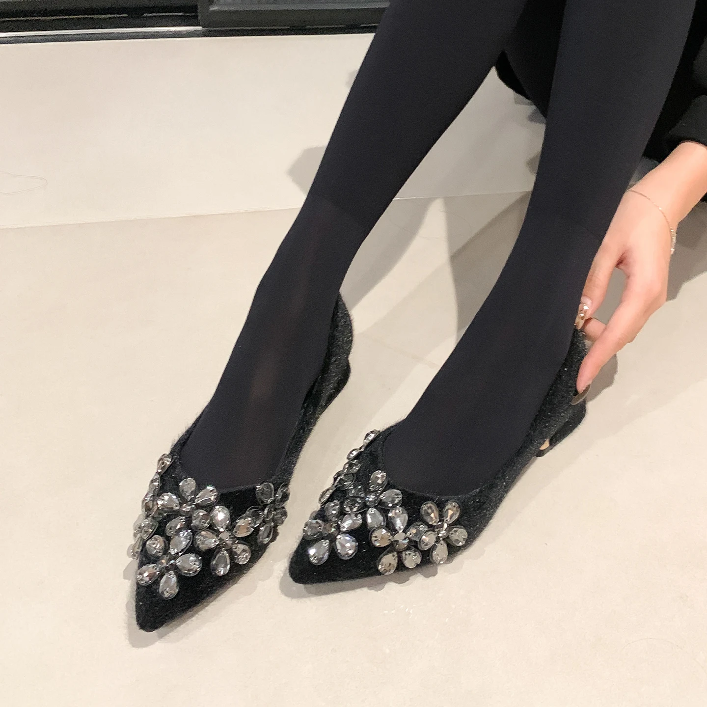 furry-velvet-winter-boots-diamond-embellied-fce-lined-chunky-heels-comfortable-single-oes-ele-sle-commute-wear