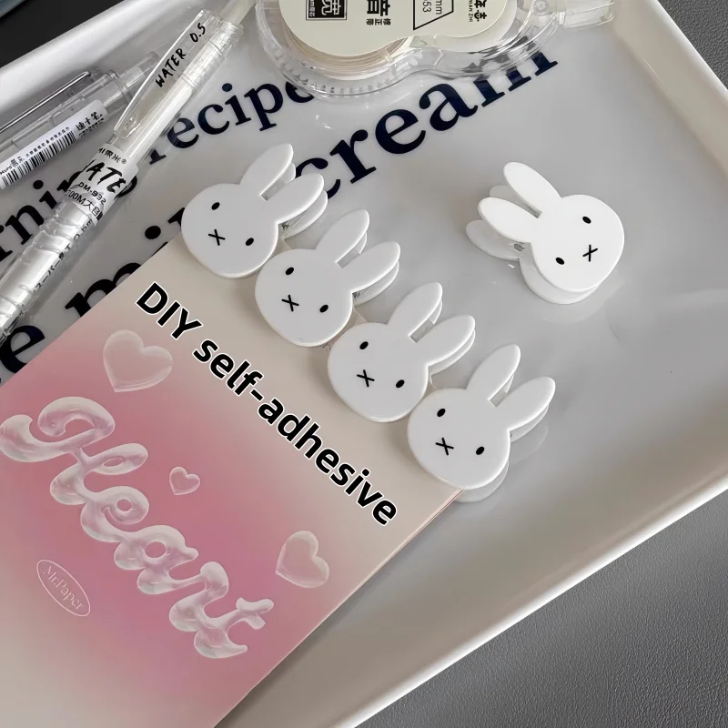 5 Stück Miffy Doppelseitige PP-Klammern Kawaii DIY Selbstklebende Acryl-Haftnotizen Prüfungspapier-Aufbewahrung Fixierklammern Büro-Memo-Clips