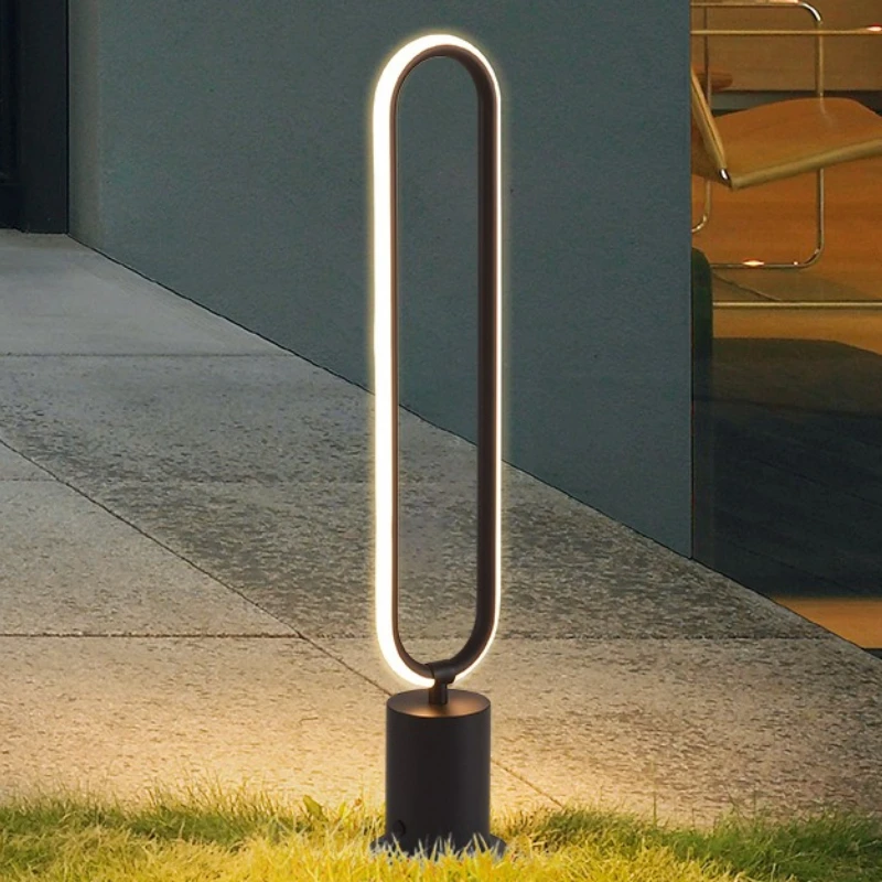 Nordic Novelty Style Plastic Floor Lamps for Courtyard Outdoor LED Rechargeable Lamp Whole House Metallic Luster Standing Lights