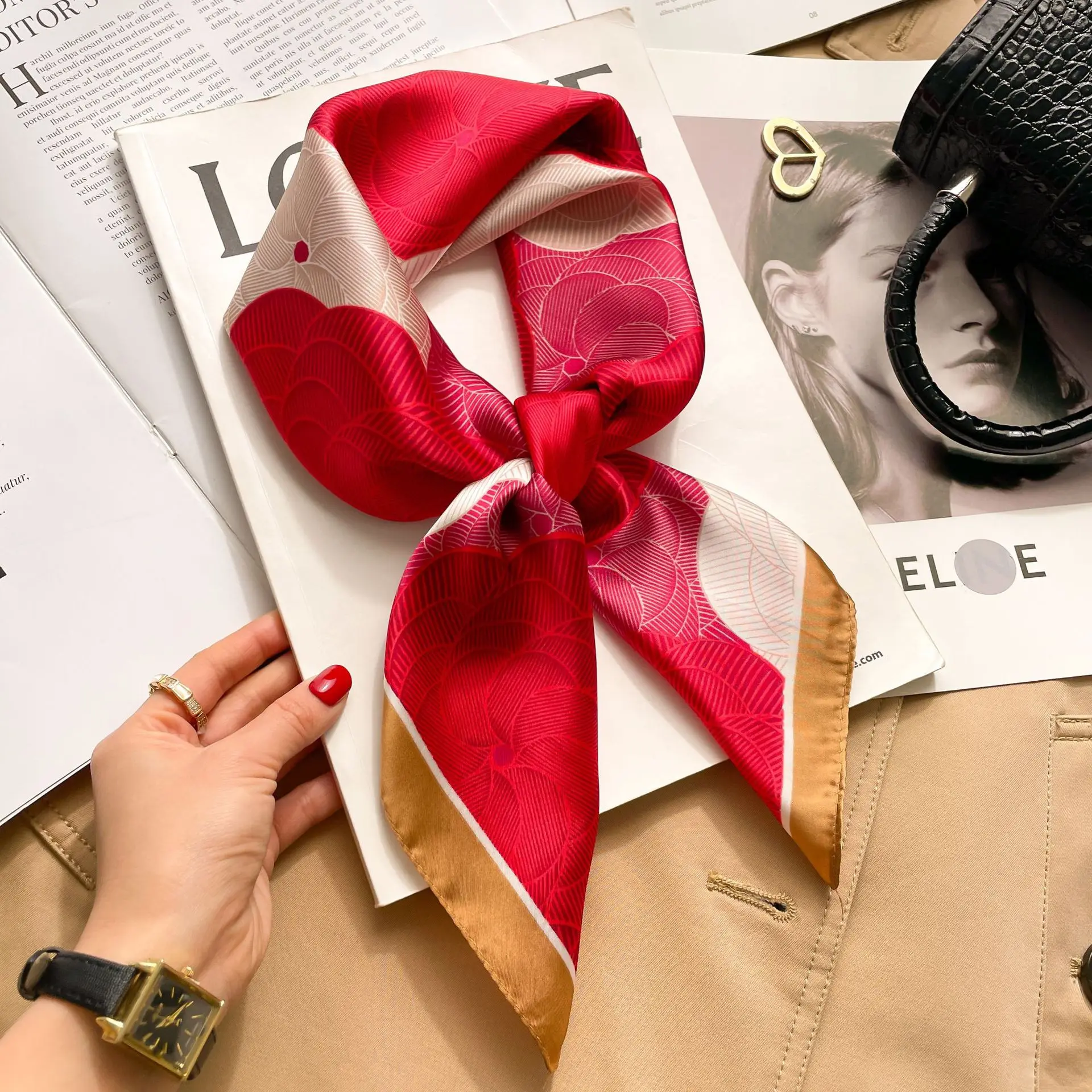 الفاخرة الحصان شال حريري وشاح مربع للنساء طباعة الحجاب الصيف يلتف منديل الإناث 70*70 سنتيمتر منديل باندانا فتاة