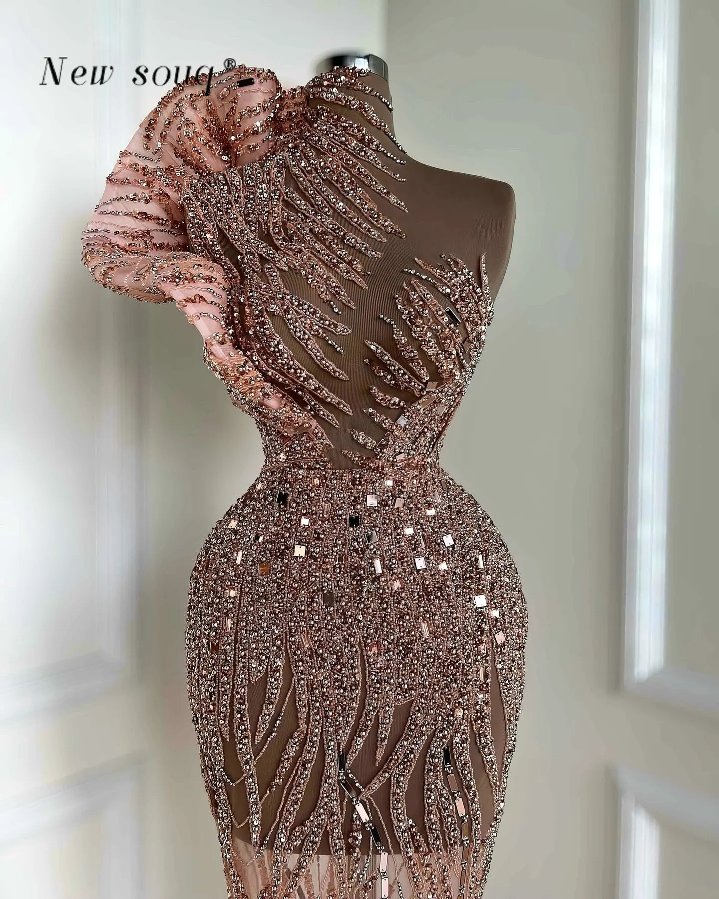 2 Styles Arabic Rose Gold High Neck Mermaid Sequins Evening Dresses with Luxury Beads Crystals Sexy Illusion Galas Events Gowns