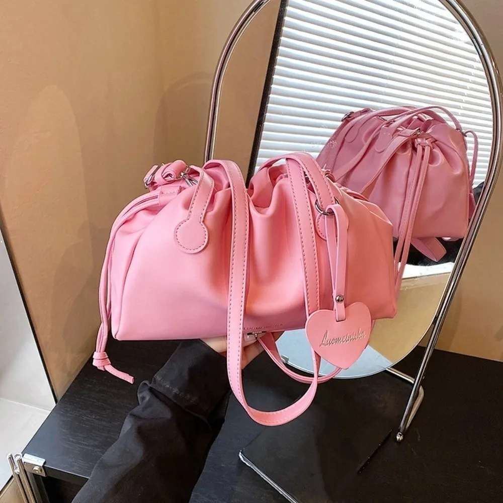 

Versatile Love Pendant Large PU Handbag Crossbody Bag Tote Storage PU Underarm Bag Shoulder Pouch All-match Messenger Bag Women