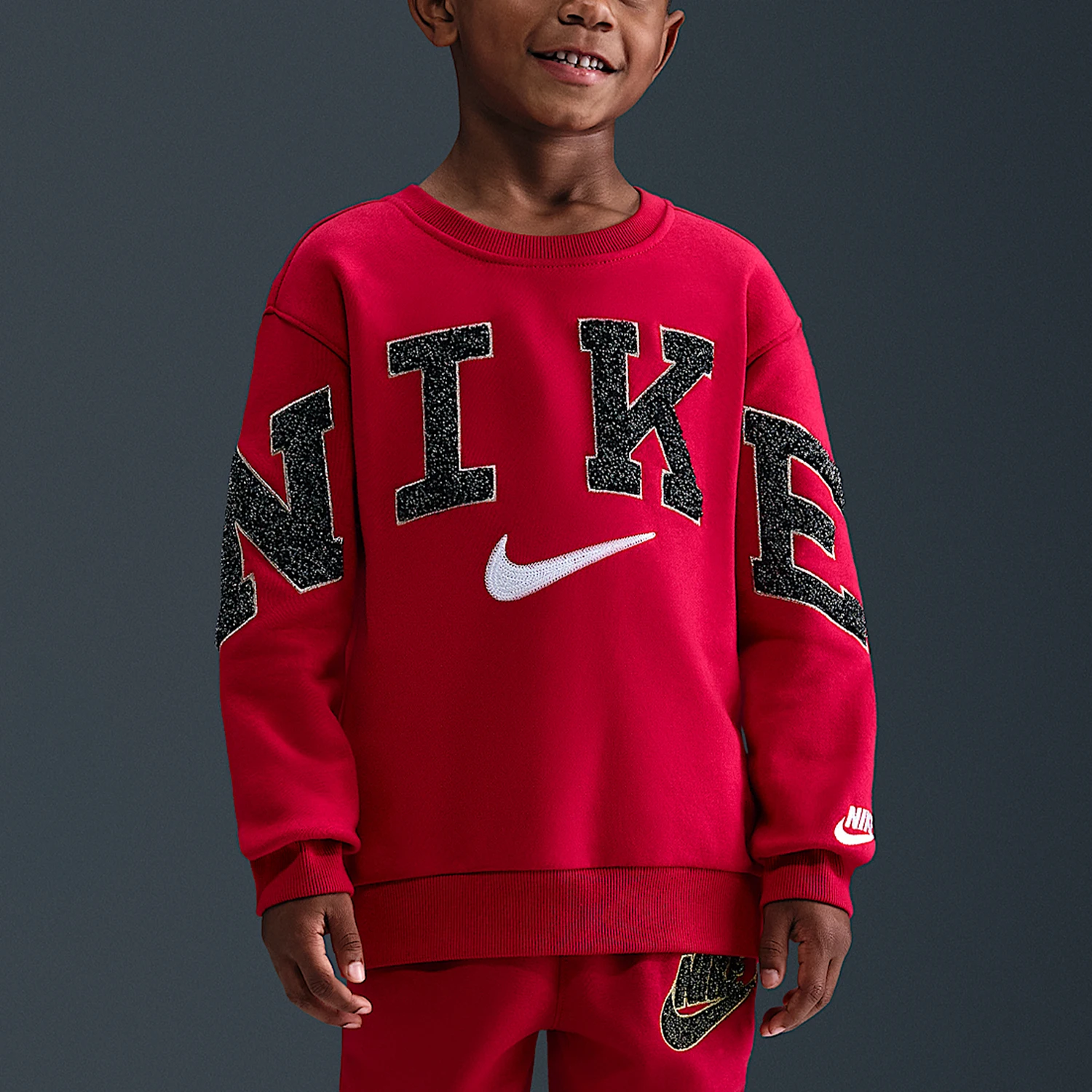 

Nike Authentic Autumn Style Kids Sports Round Neck Pullover Hoodie IO6109-687