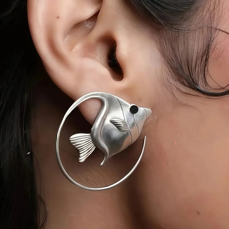Vintage Silver Color Fish Dangle Women's Earrings Metal Hang Carving Party Daily Wear