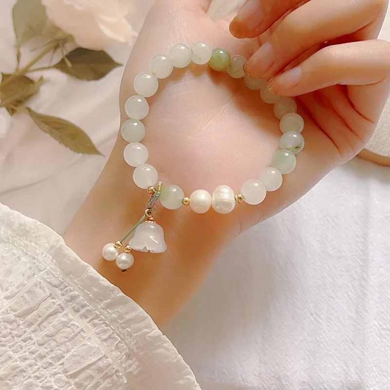 

Натуральный Синьцзянский нефрит Тяньшань, зеленый для женщин с халцедоном, браслет из бисера в виде лилии, ювелирные изделия для лучшего друга