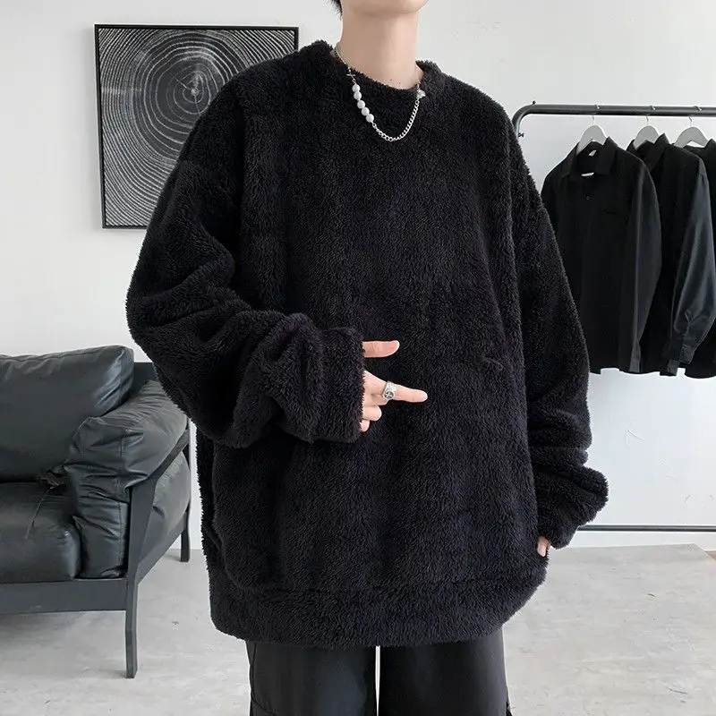 

Мужская толстовка без капюшона оверсайз: минимализм, чистые линии, однотонная, базовая, нейтральная, классический крой, однотонный верх