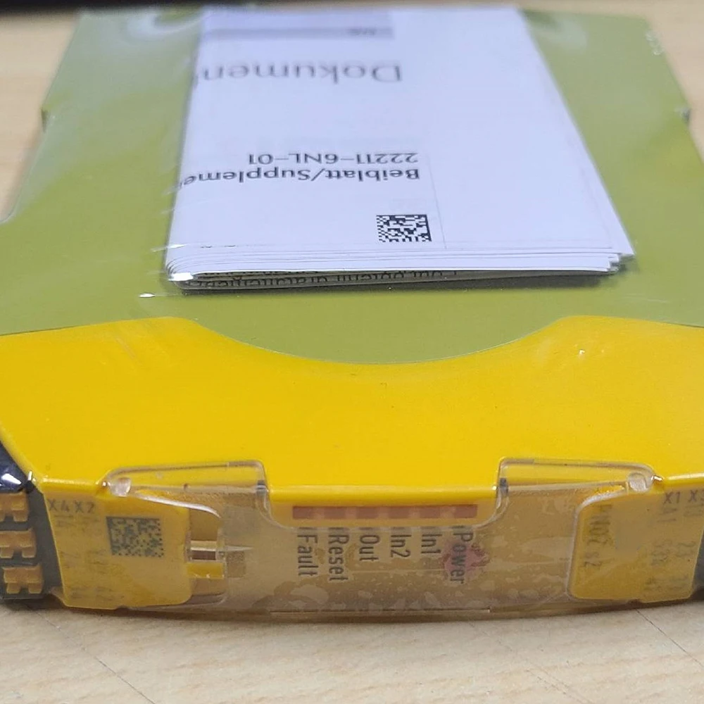 Novo para pilz pnoz s2 c 751102 24v módulo terminal de relé de segurança na caixa