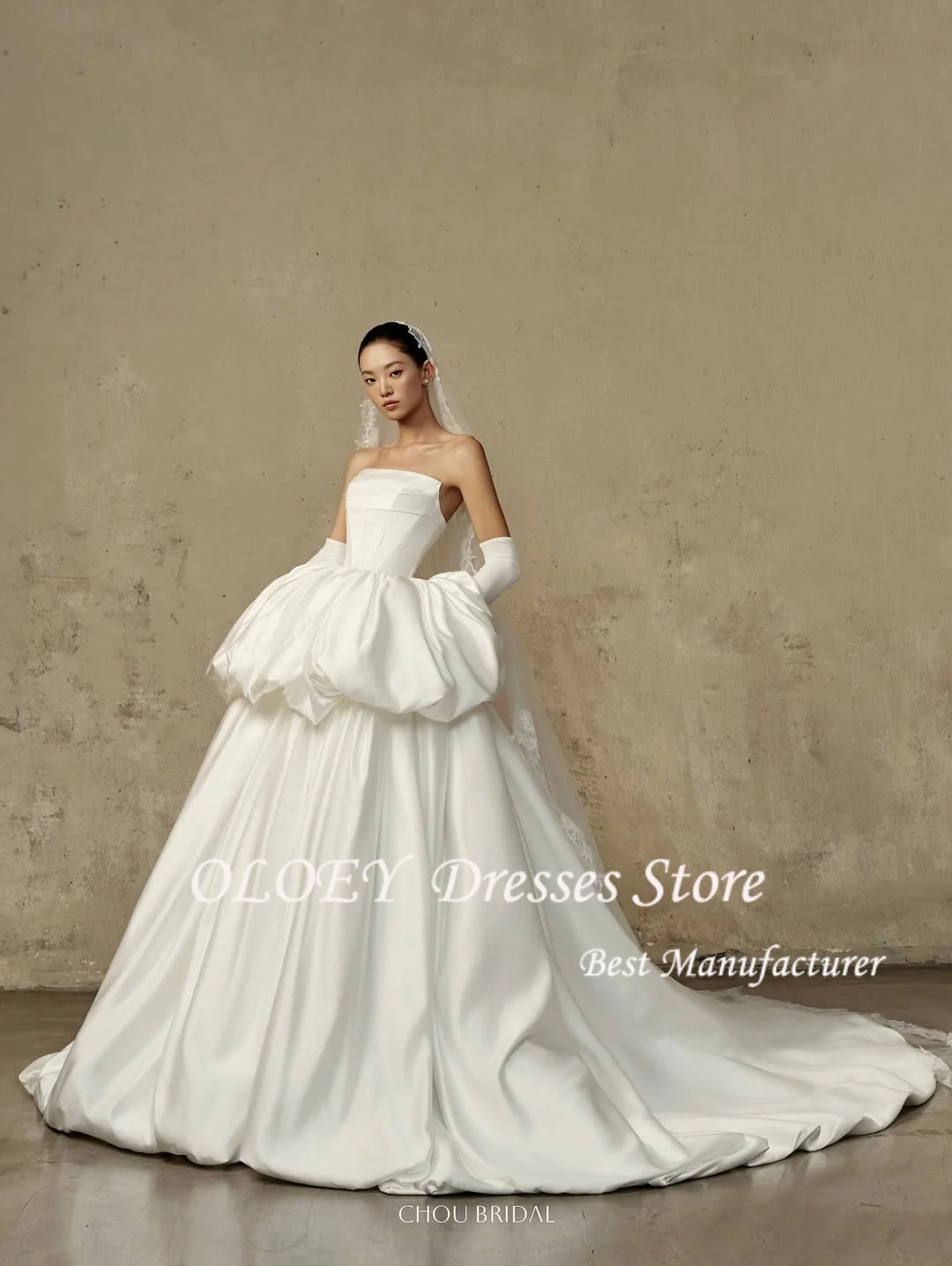 OLOEY カスタムメイド ストラップレス 韓国風 ウェディングドレス 写真撮影用 Aライン サテン バックレス フロア丈 ブライダルガウン 웨딩드레스