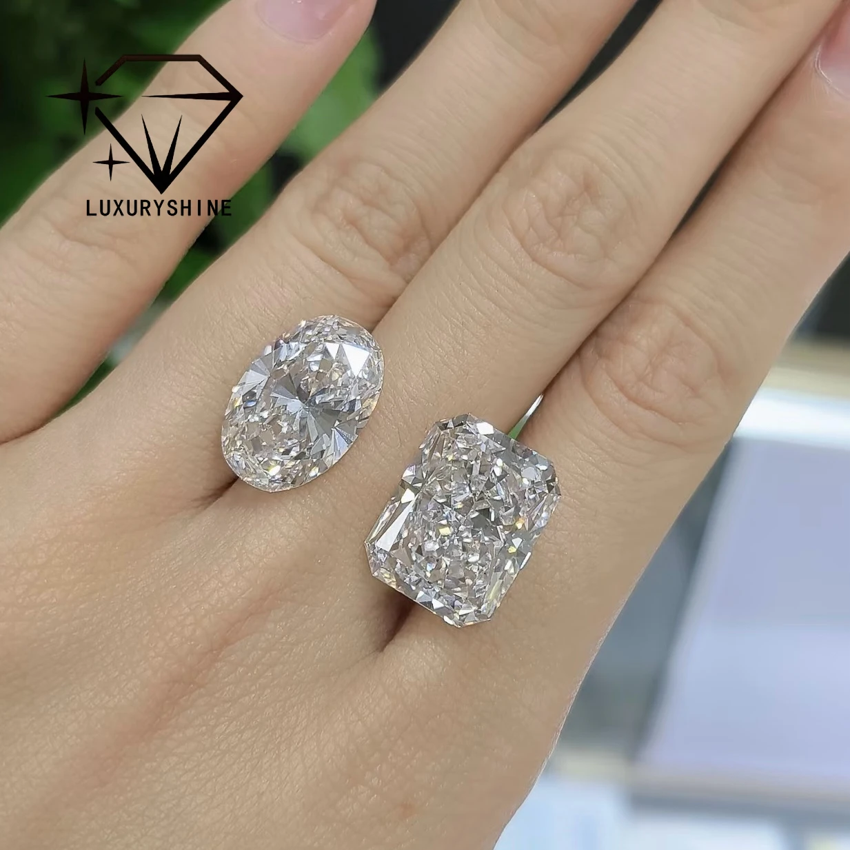 

LuxuryShine Lab Grown Diamond VS2 Heart / Princess / Oval / Round / Cushion / Pear / Asscher With IGI Certificate Loose Diamond