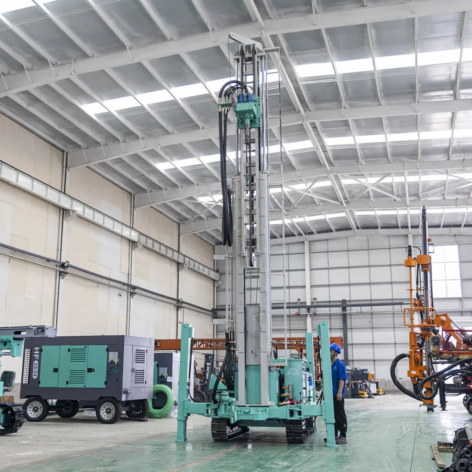 Small Portable Hydraulic Trailer/ Crawler Type 200m Depth Water Well Drilling Rig