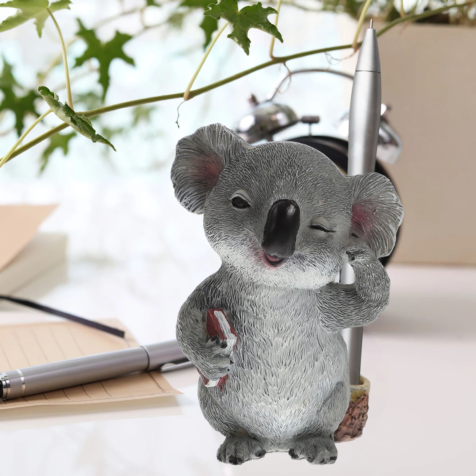 

Creative Koala Shaped Pen Holder Resin Desk Organizer Pencil Storage Decoration Office Supplies For Teachers Medical Staff Gift