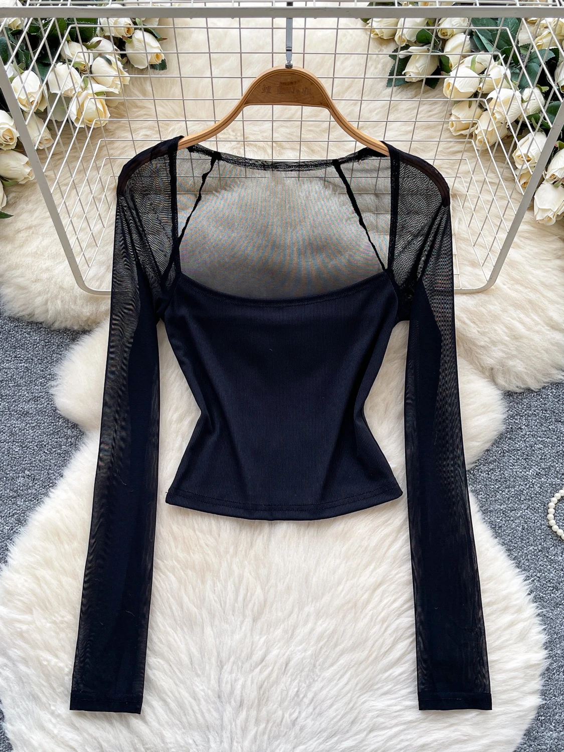 エレガントな長袖メッシュシャツ レディース 夏 スクエアカラー 薄手 美しい ストリートスタイル セクシー レディ セレブトップ ファッショナブル 通勤スタイル