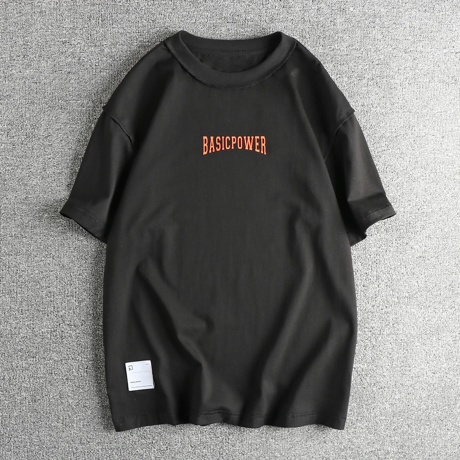 

Reverse wear design sense American trend short sleeve T-shirt stereoscopic offset letters loose version of summer men's T-shirt