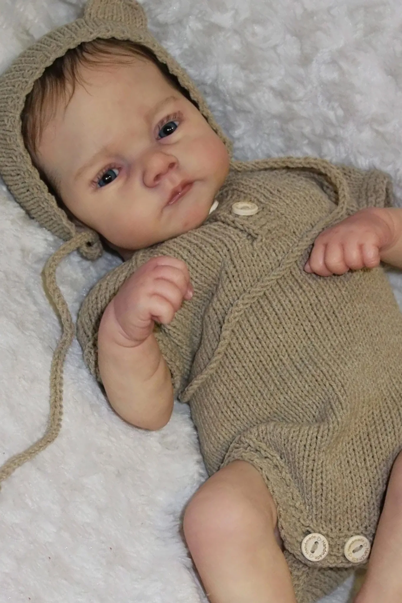 Lalka Reborn Lily, ręcznie robiona, 18 cali, skóra 3D z wieloma warstwami malowania, kolekcjonerska, realistyczna lalka artystyczna z włosami wszczepianymi ręcznie.