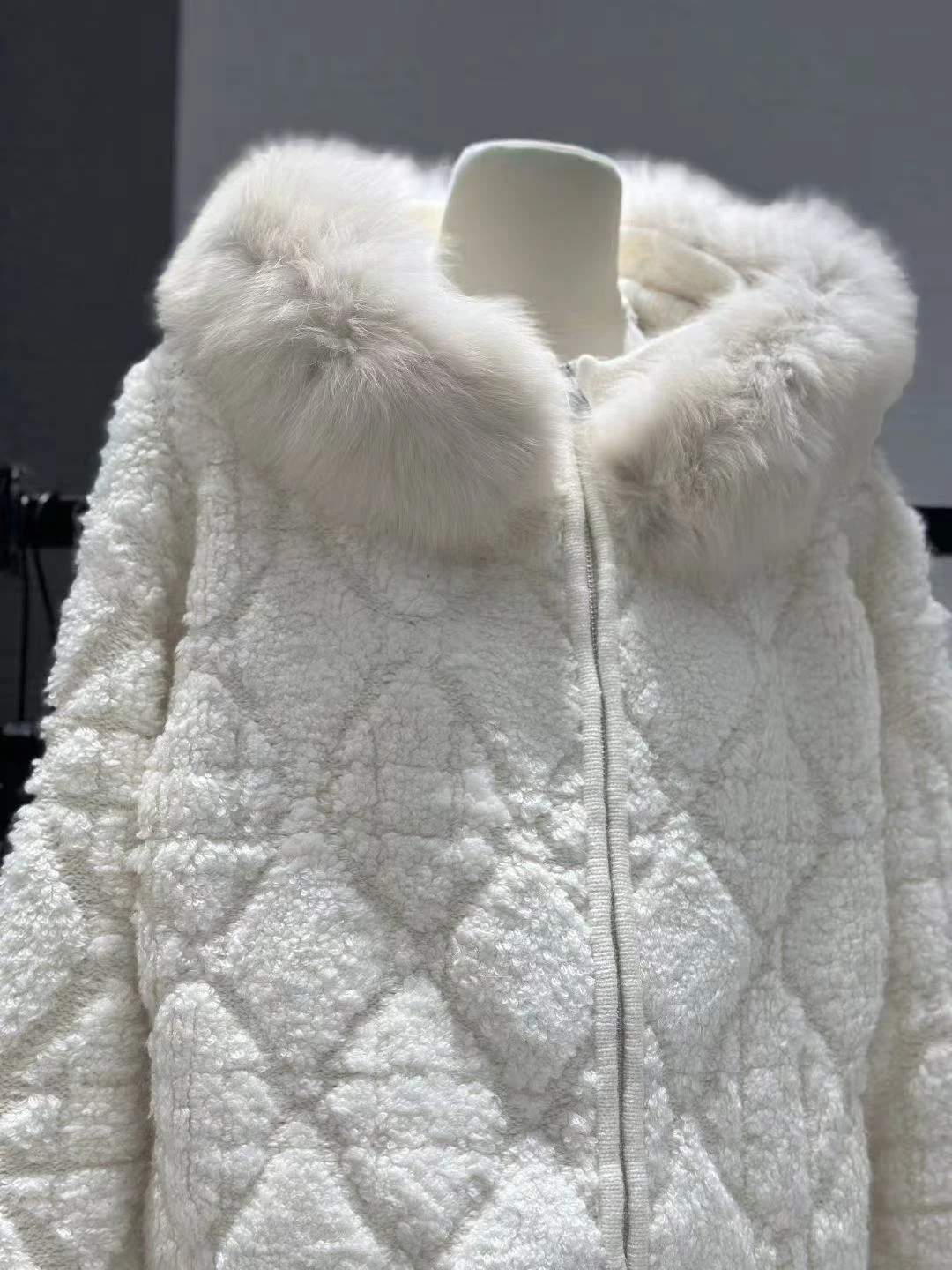 

Warm Woolen Knitted Plaid Open Cardigan Hooded Zipper Loose Outerwear Women's Casual Fashion Autumn Winter Sweater Jacket C204