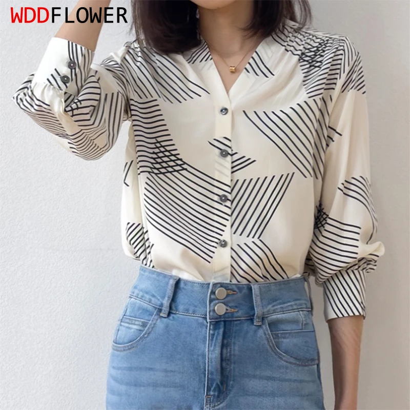 Women Silk Shirt 100% Mulberry Silk 20 momme Heavy White Black Geometry Printed V Neck Buttons Down Long Sleeve Top Blouse M1074