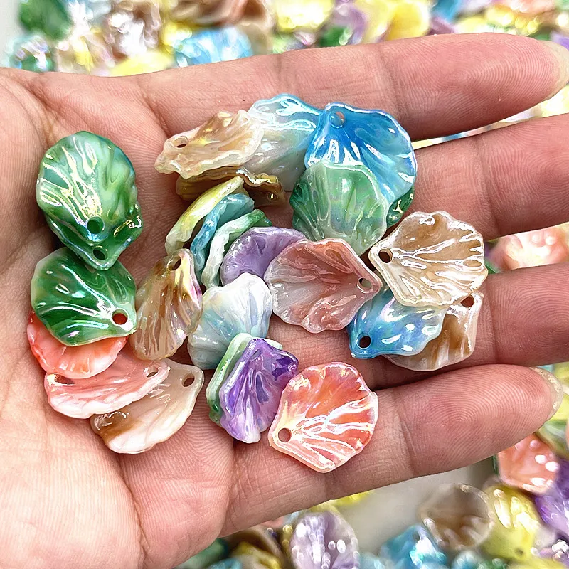 New 30pcs 15x17mm Imitation Shell Acrylic Beads Petals Leaves Charm for DIY Necklace Earrings Pendant Jewelry Making