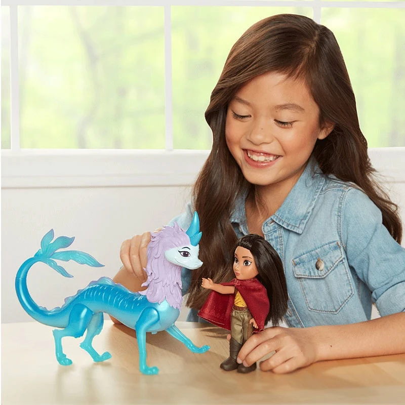 ديزني الأميرة رايا وآخر مجموعة دمية سلسلة التنين ، محارب سيسو ، تضيء صندوق الموسيقى ، هدية عيد ميلاد للأطفال