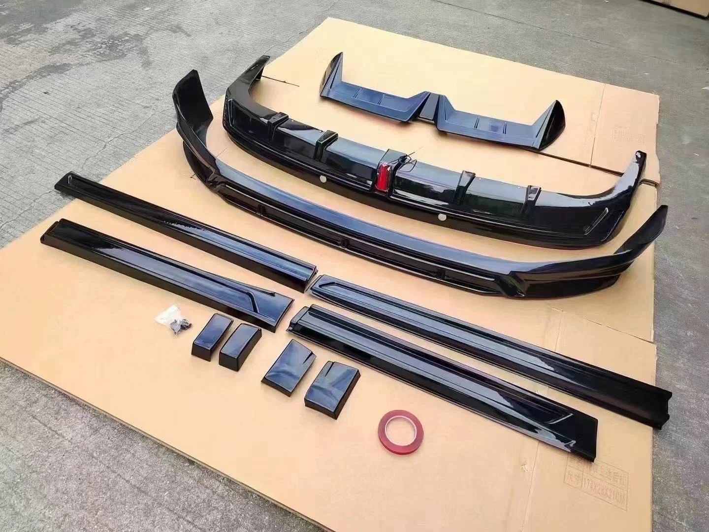 Sport Style Front Lip Rear Bumper Side Skirt Rear Wing for LEADING IDEAL L7 L8 L9 Body Kit Lixiang