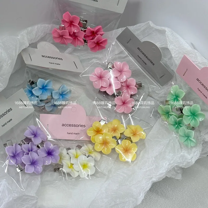 

Cute Colorful Flower Hair Clips Set Frangipani Bangs Broken Hair Side Clips Sweet Fashion Hair Accessories for Women Daily Wear