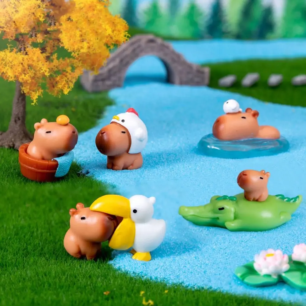 

Resin Cartoon Capybara Statue Pink Accessories Miniature Capybara Figurines Scene Model Office Home Mini Animals Figurine