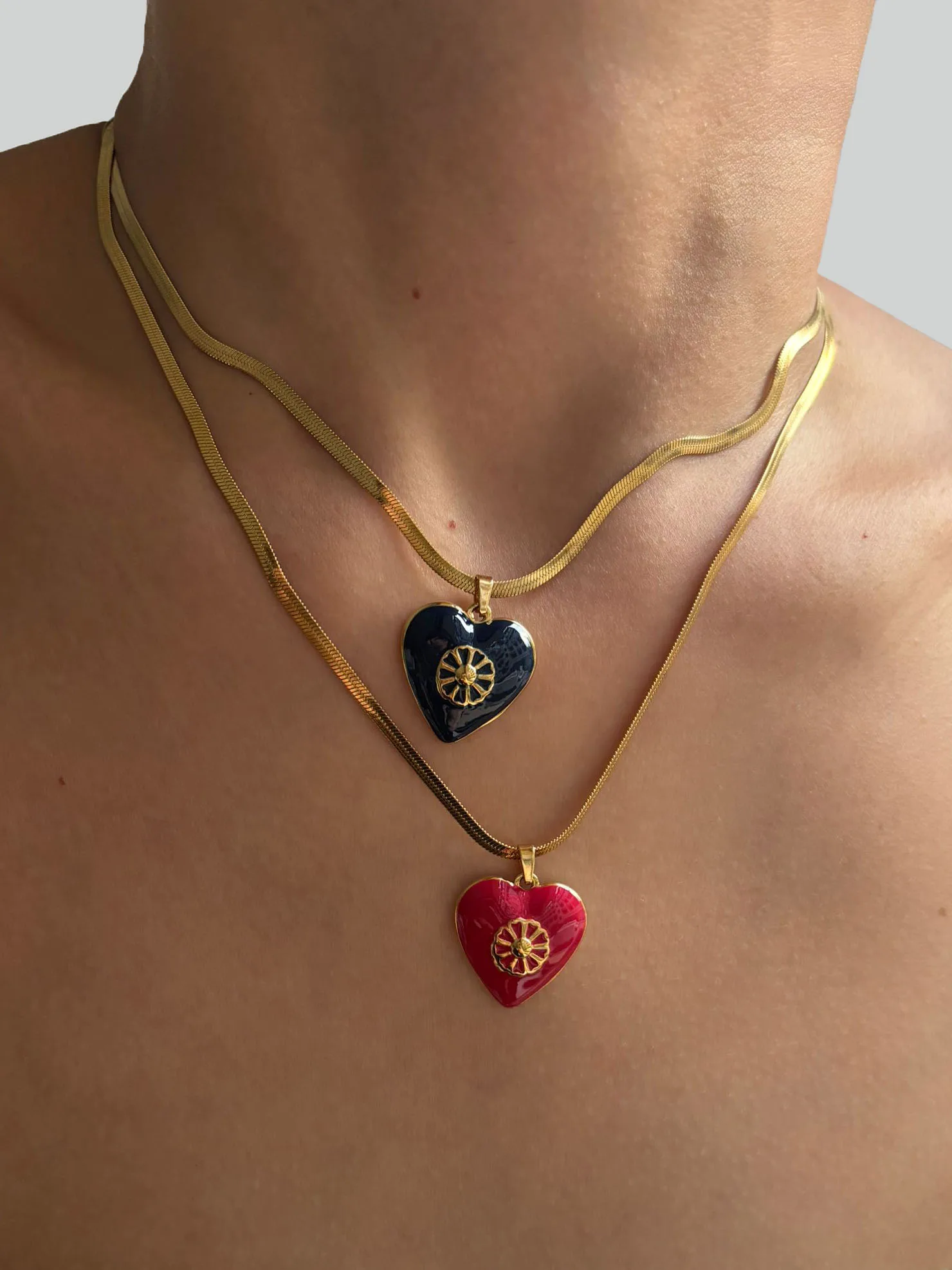 Peri'sbox موضة بسيطة أحمر أسود على شكل قلب المينا قلادة قلادة 18K مطلية بالذهب شفرة سلسلة المرأة مجوهرات هدايا ريترو #1