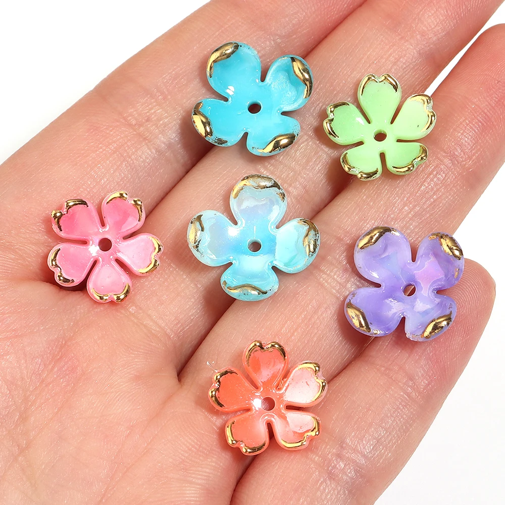 100 Stück Farbverlauf-Blumen-Abstandshalterperlen aus Acryl mit Goldrand, lose Blütenblattperlen für die Schmuckherstellung, DIY-Armband- und Ohrringzubehör – Detail 2