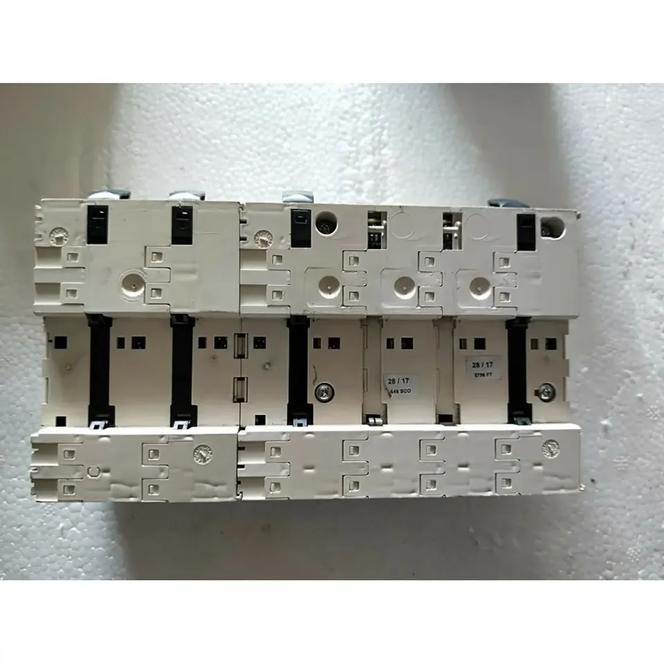 Original PLC Module LMC058LF42 Industrial Electrical Automation Accessories Motion Controller 24V DC view 2