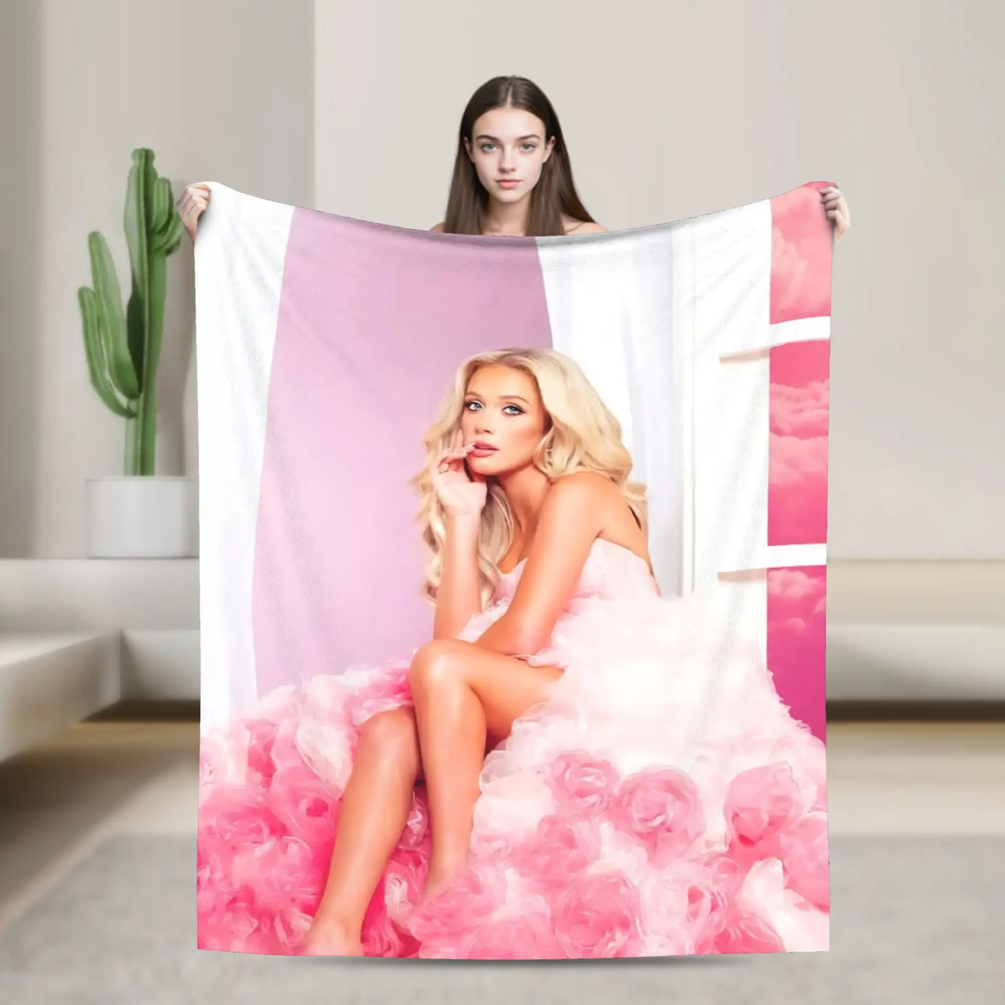 Megan Moroney Singer  Throw Blanket for Couch  Fuzzy Soft Plush Blanket 50x60 Inches Multi-size Bedspreads for All Seasons