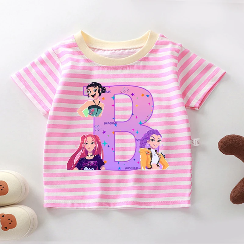 Kaus Bergaris Pemburu Setan K-pop untuk Anak-anak Kaus Lucu Manis Musim Panas Anak Perempuan Atasan Lengan Pendek Gambar Cetak Huruf A-Z Kartun