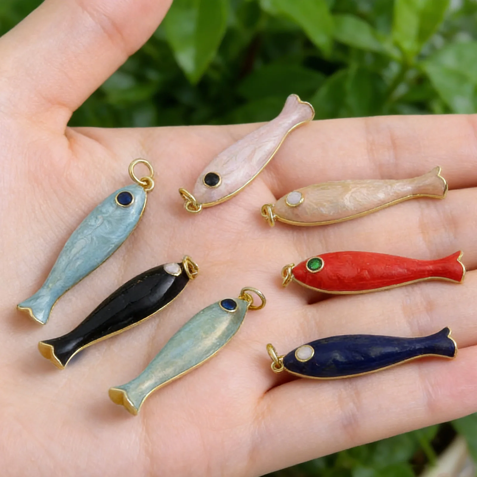 1PC multicolored copper Vintage Slim Long Fish Tiny Pendant DIY Bracelet Necklace Earring Making Ocean Animal Jewelry make view 3
