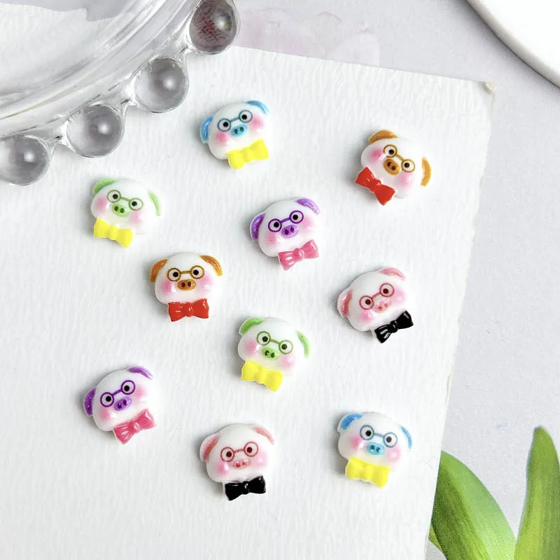 Resin Cartoon Luminous Tie Pig Nail Charms Cute Powder Blusher Glasses Piggy Nail Art Decoration for Manicure DIY Materials