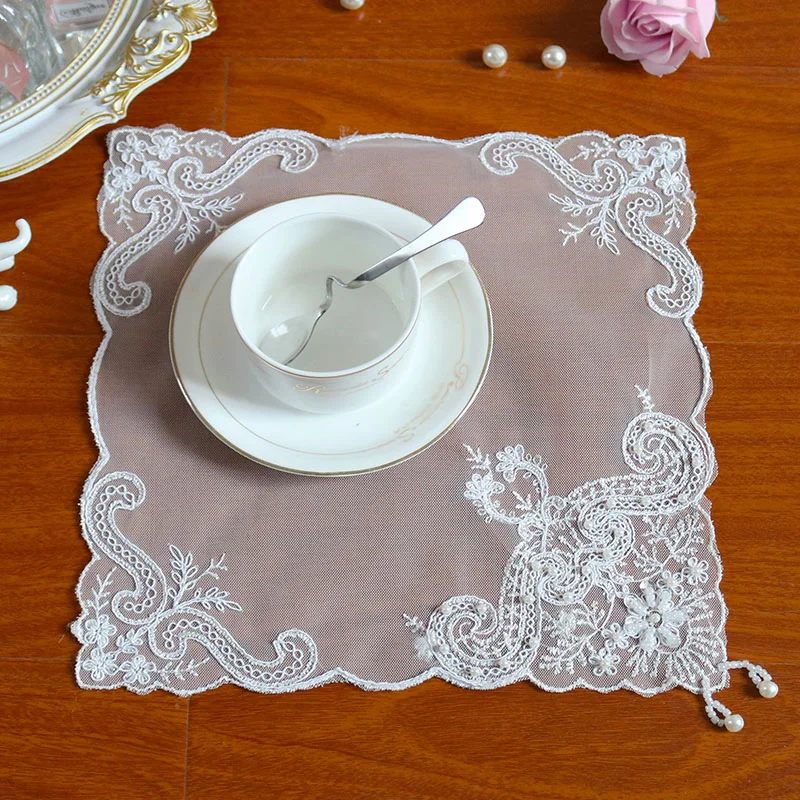 Popular flower mesh beads table place mat cloth embroidery placemat Christmas Wedding kitchen Table decoration and accessories