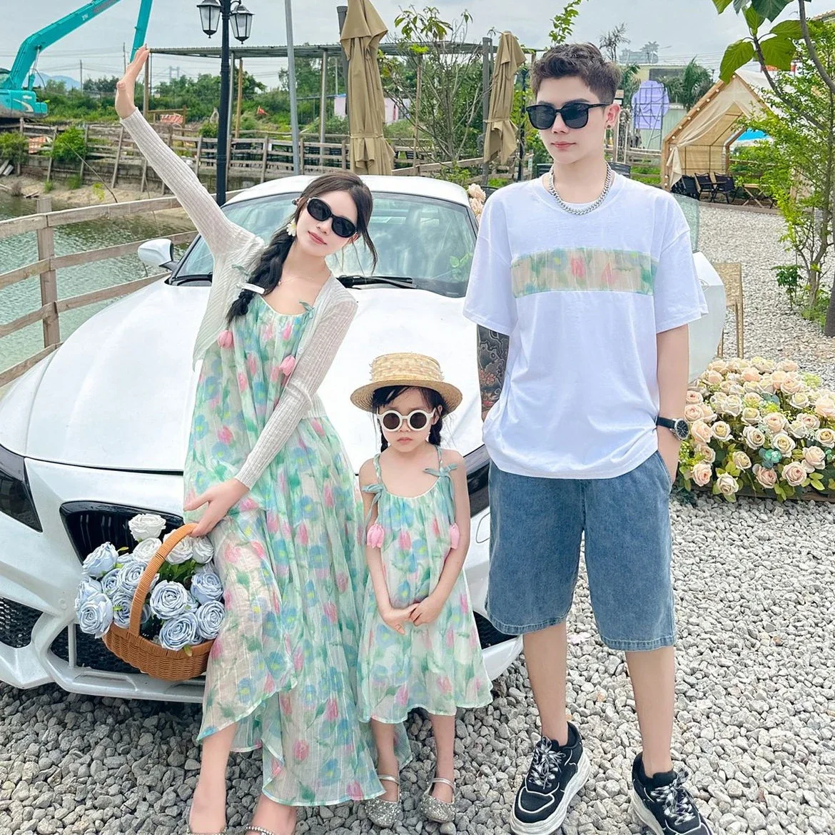 Vacation Family Holiday Matching Clothes 2025 Summer Mother Daughter Beach Sling Dresses Floral Print Father Son T Shirts Tops