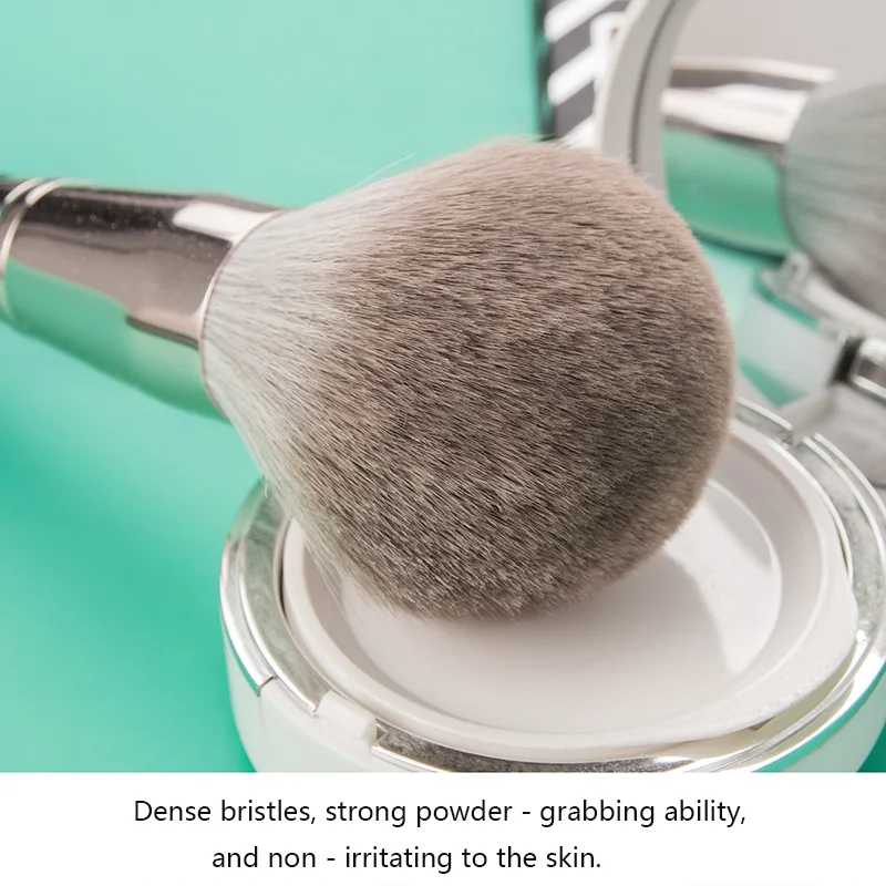 14 個のメイクアップ ブラシ セット - プロの美容ツール キット用のファンデーション、アイシャドウ、パウダー ブラシ