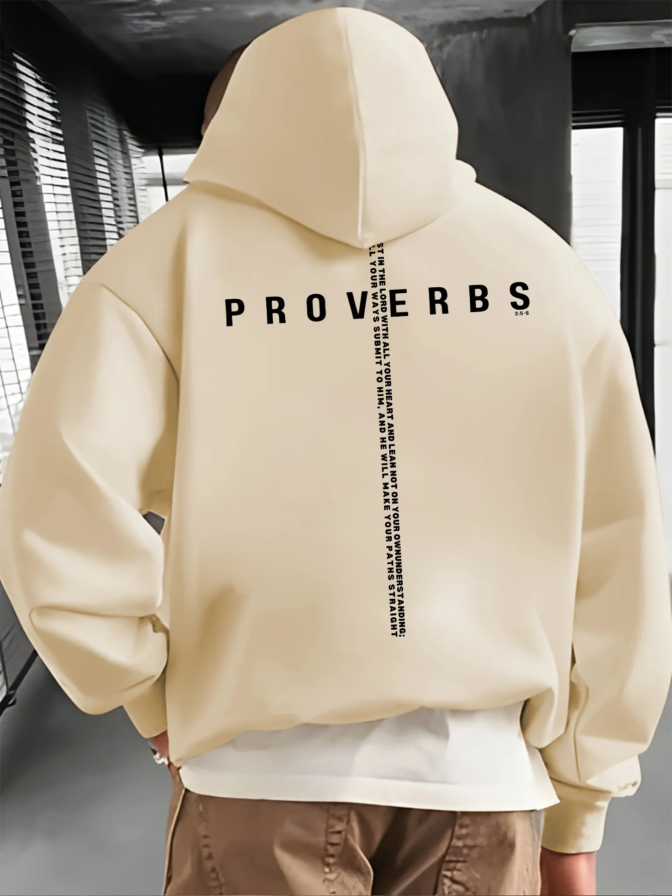 

Men's Geometric Print Hooded Sweatshirt with PROVERBS 3:5-6 Scripture Design, Kangaroo Pocket & Adjustable Drawstring