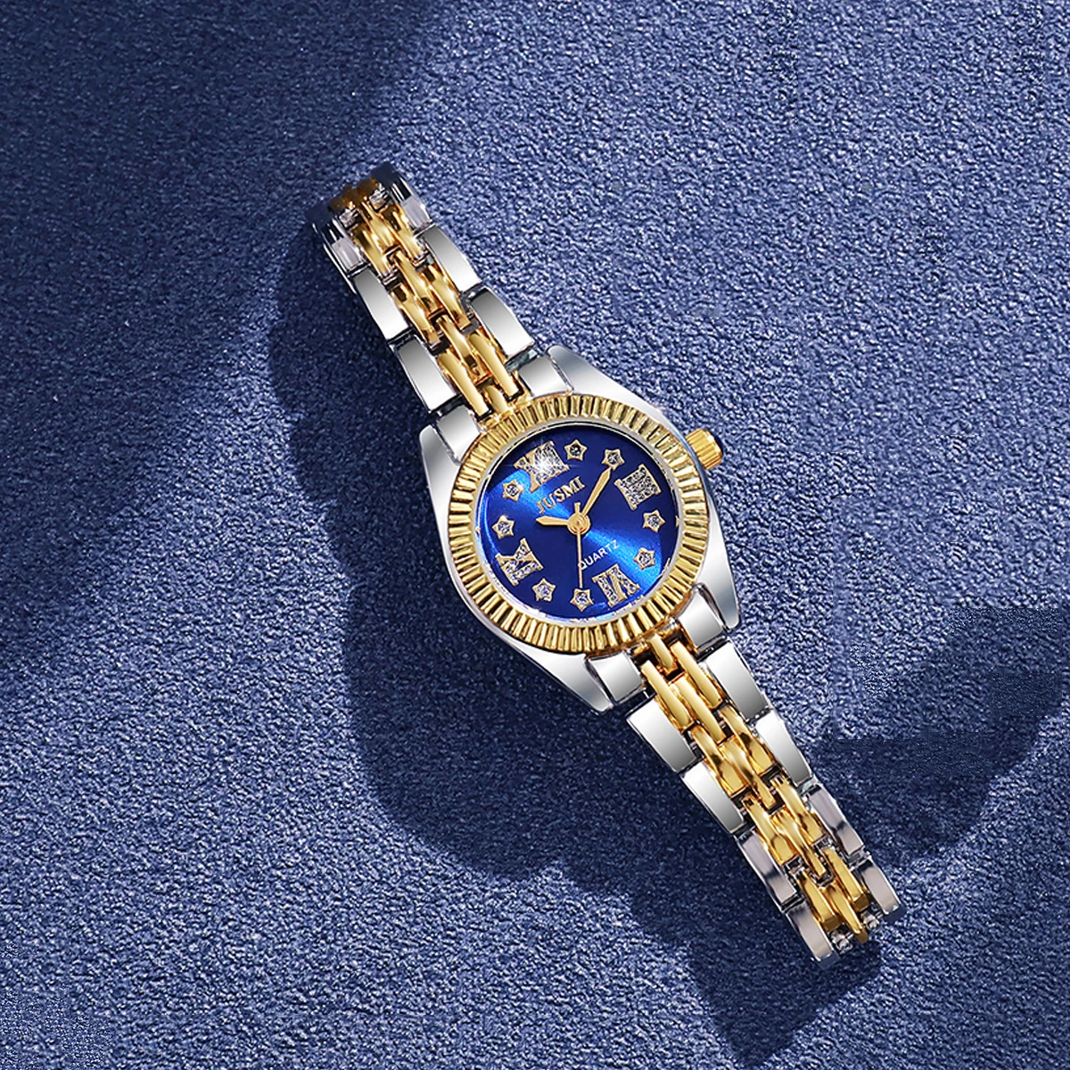 أزياء السيدات الأرقام الرومانية الهاتفي قلادة الدب الصغير المحفوظ زهرة 3 قطع مجموعة هدية مربع مجموعة #6