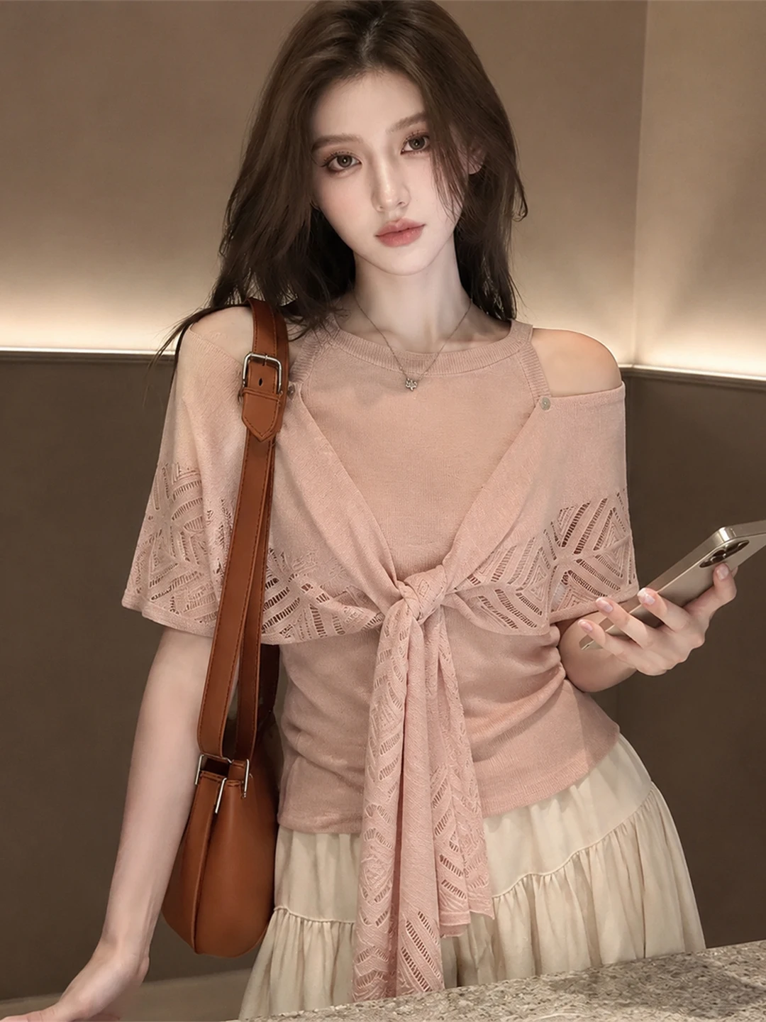 

Elegant Ice Silk Knit Top with Shoulder Bared Short Sleeve And Bow Design for Commuting Slimming Korean Style Summer Fashion