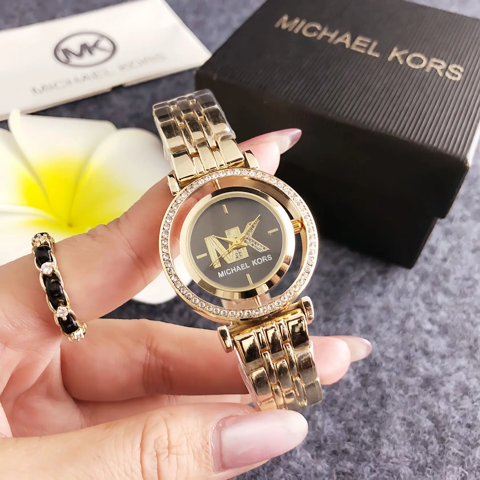 Michael Kors Damen-Quarzuhr mit drehbarem Zifferblatt, lässige Mode, Luxus-Business-Armbanduhr aus Legierung, Geschenk für Freundin