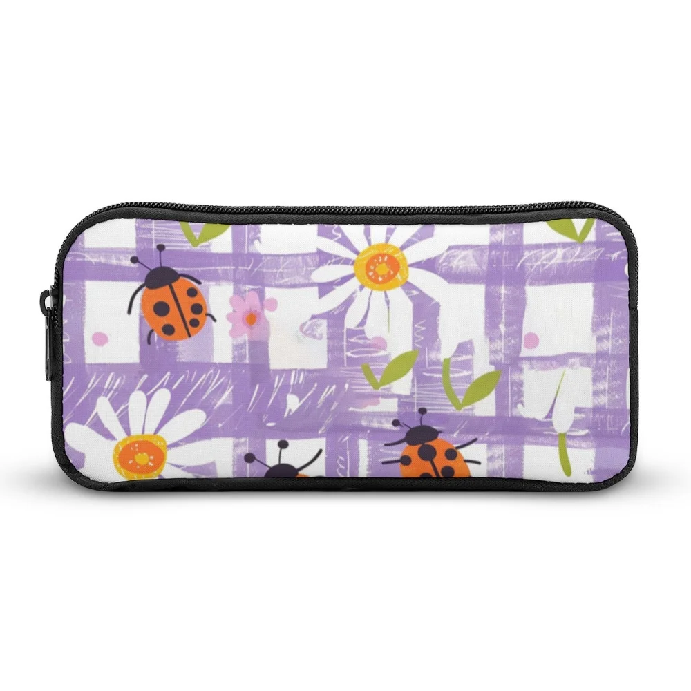 

1PCS Purple Background Ladybug Pattern Black Pencil Case, Large Capacity, Sturdy & Durable, Suit for Pen Case, Easy To Carry