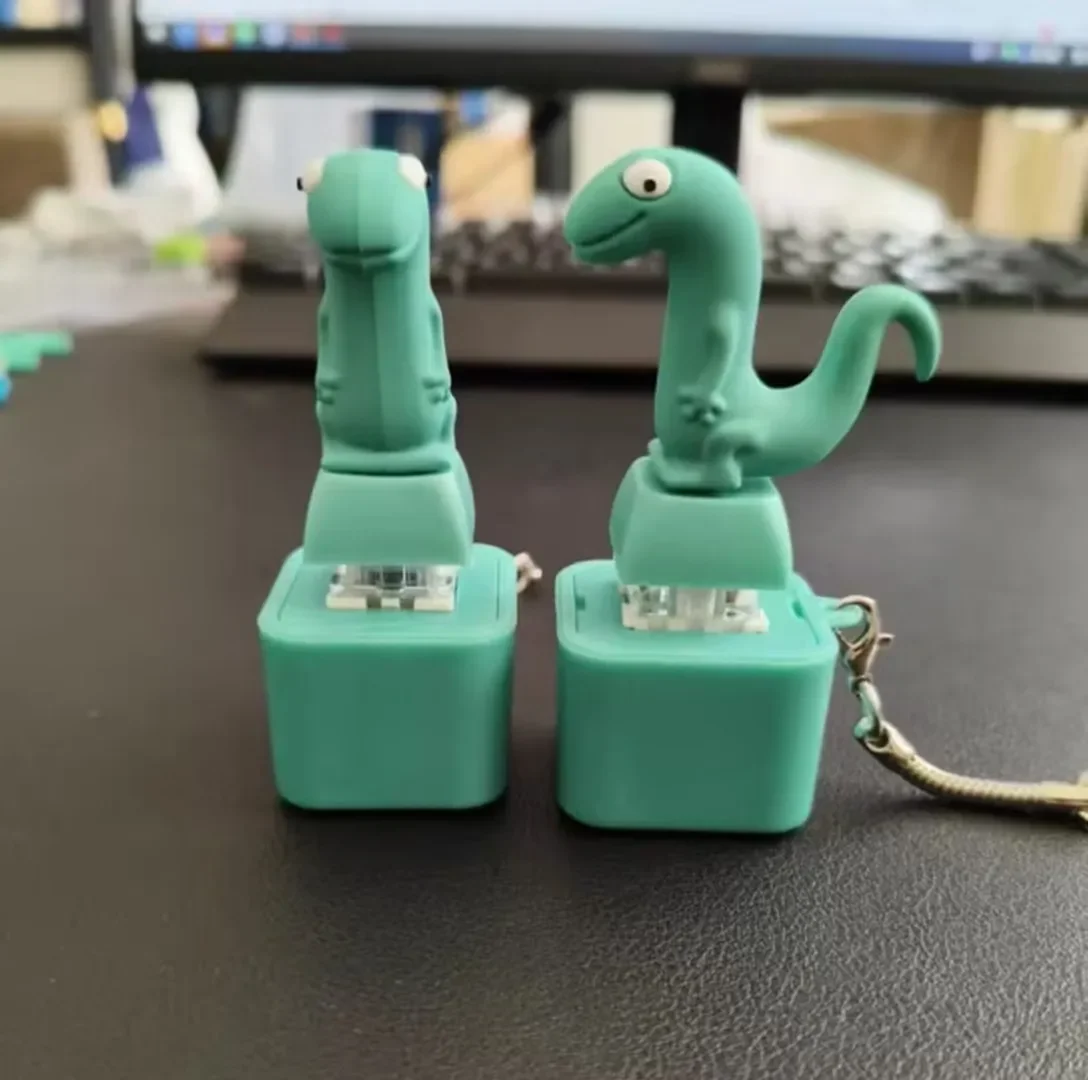 

Funny Croaking Frog Duck Keychain Duck Quacking Fidget Toy Keyboard Fidget Clicker Sound Keyring Quacking Duck Stress Reliever