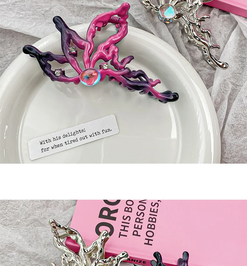Women's New Claw Clip Sweet Cool Style Hollowed-out Butterfly Grab Clip Shark Clip Hair Clip Hot Girl Hair Accessory Sweet Style