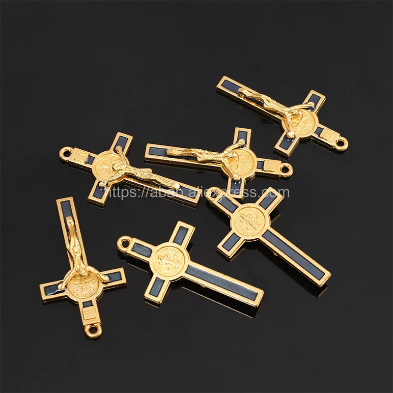 5 Pieces/Catholic Gold Plated Cross Charm Jewelry Making Supplies Christ Handmade Necklace Christ Gold Cross Accessories