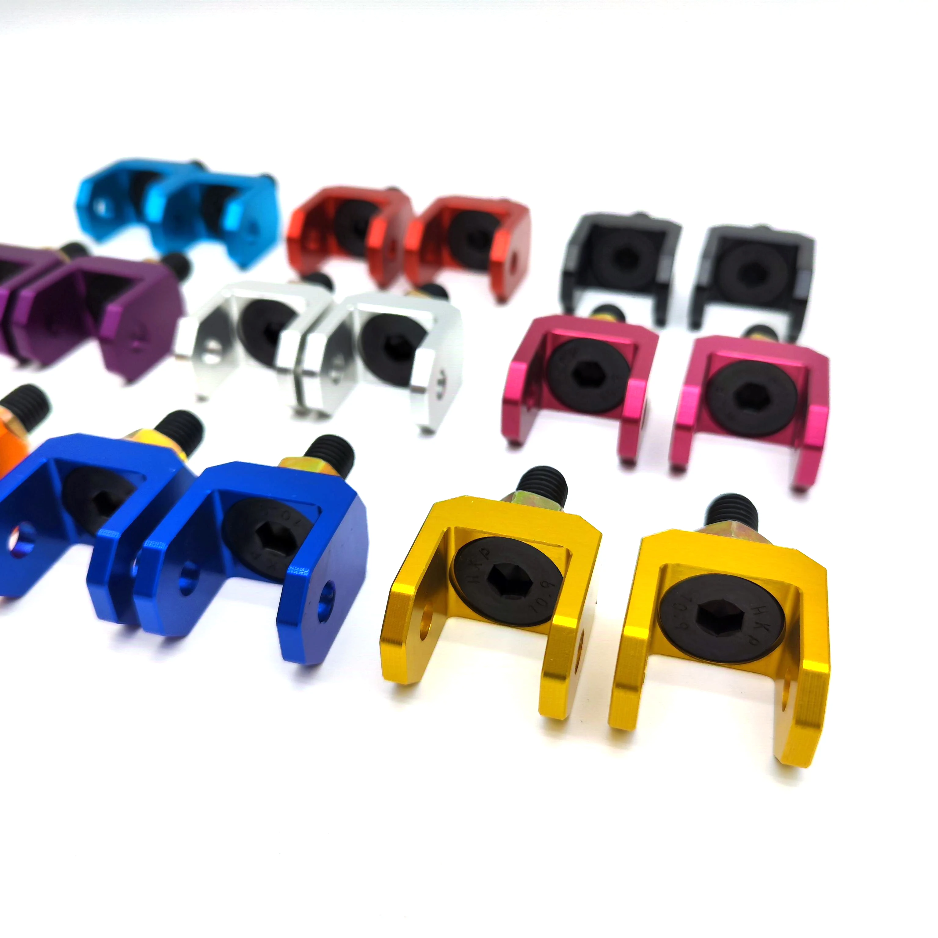 

CNC Part Strengthened Light Bee Footpeg Mounts with Premium Pegs Motorcycle Accessories