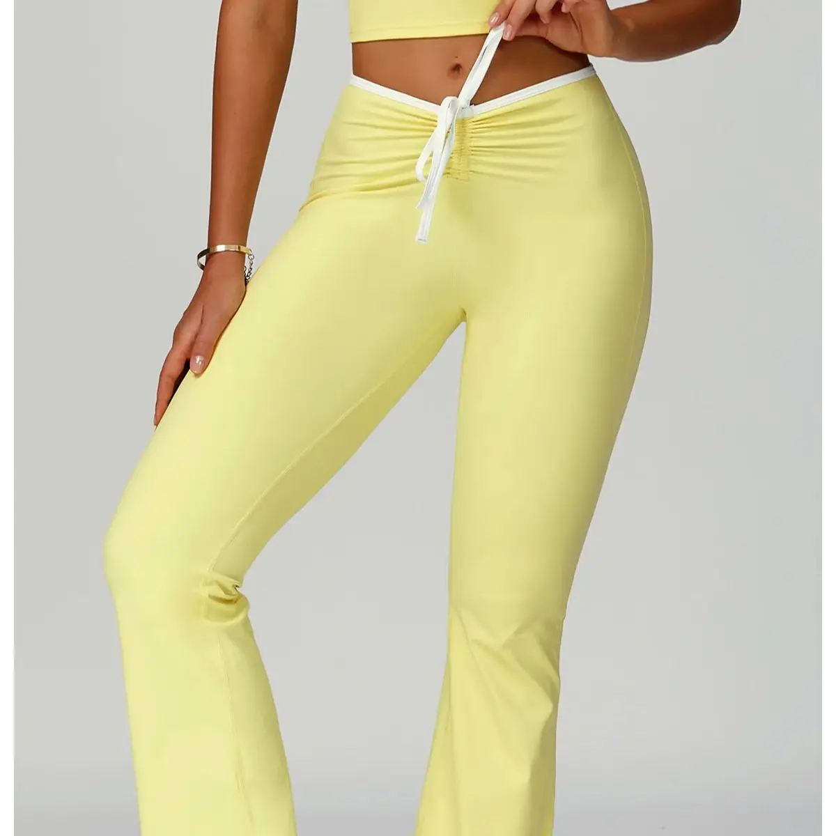 

Flared Pant Women High Waisted Cinching Hip Lifting Fitness Exercise Elastic Bell Bottom Pants Casual Outdoor Running Yoga Pants