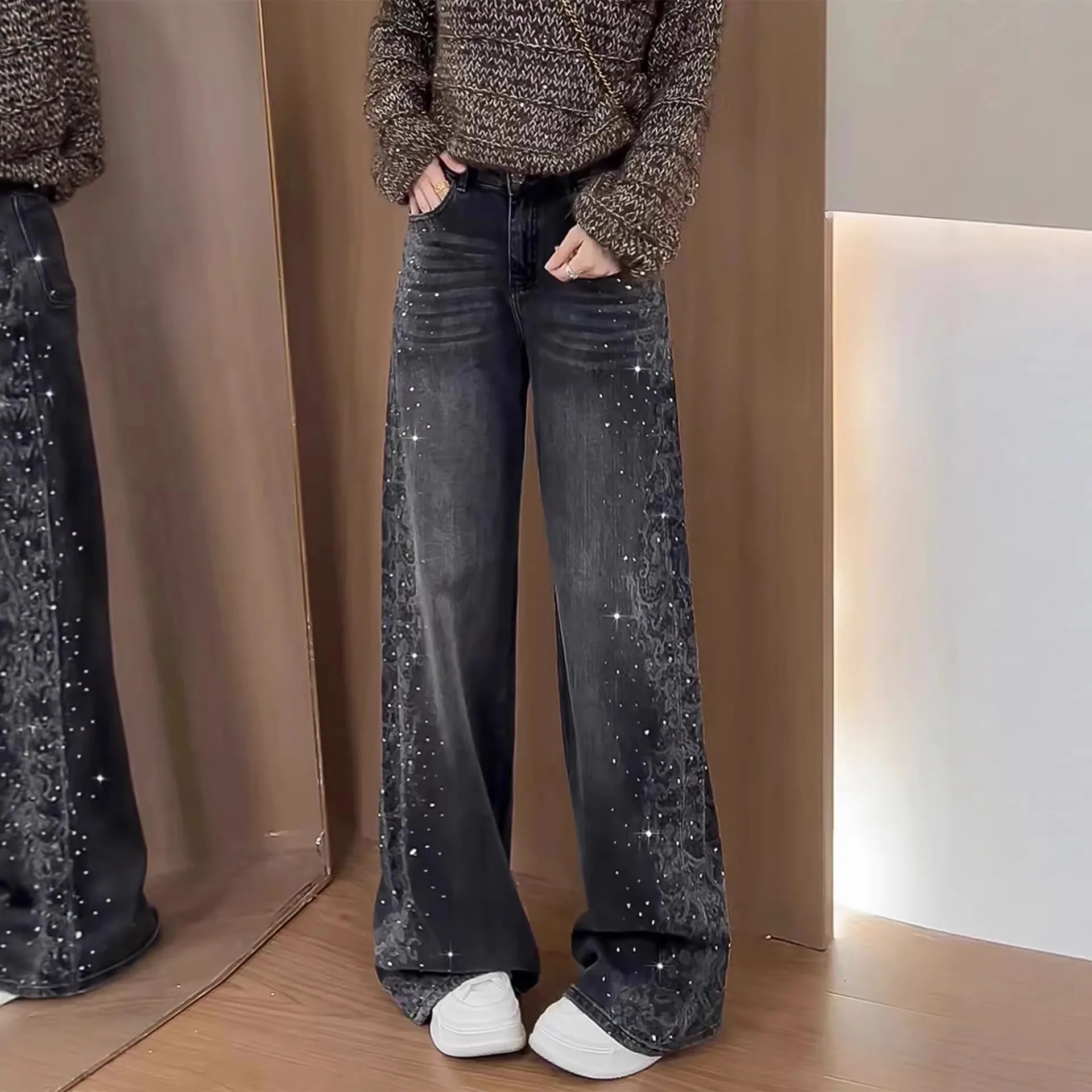 2026 New Women's Fashion Hot Diamond Shiny Wide-leg Jeans Retro High-waisted Straight Trousers
